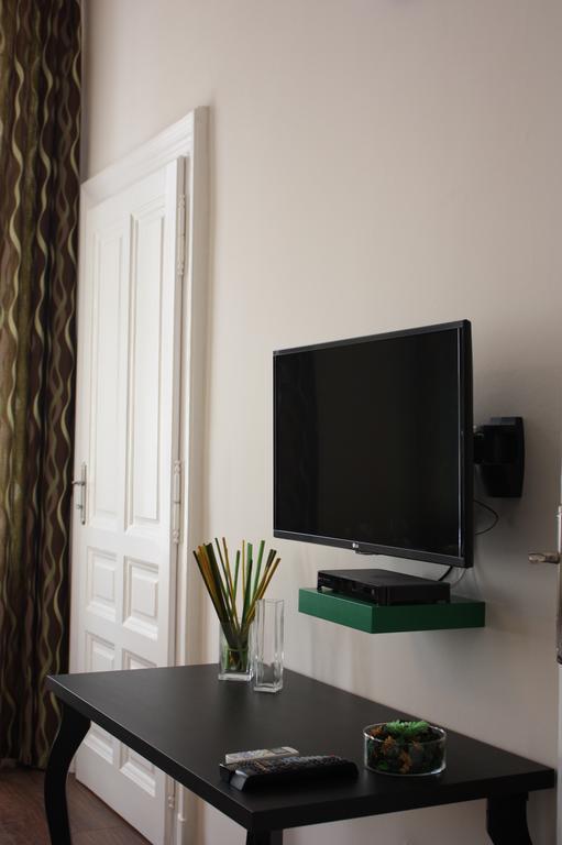 Walton Prime Apartment Будапеща Екстериор снимка