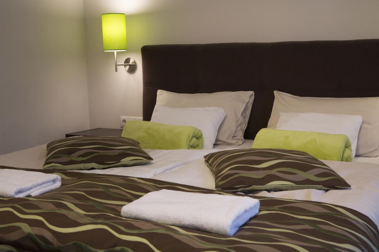 Walton Prime Apartment Будапеща Екстериор снимка